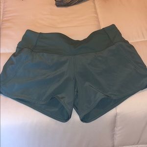 LULU blue shorts! Long size 4